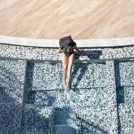 Nautilux By Mage Rethymno (Crete)